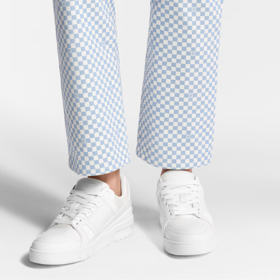 Sneaker LV03
